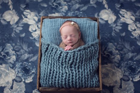 Newborn baby photography
Loomi Photography