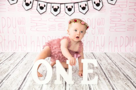 Baby photography  
Cake Smash 
Loomi Photography